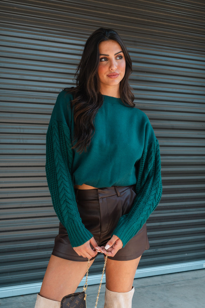 Autumn Allure Contrast Sweater (Hunter Green)