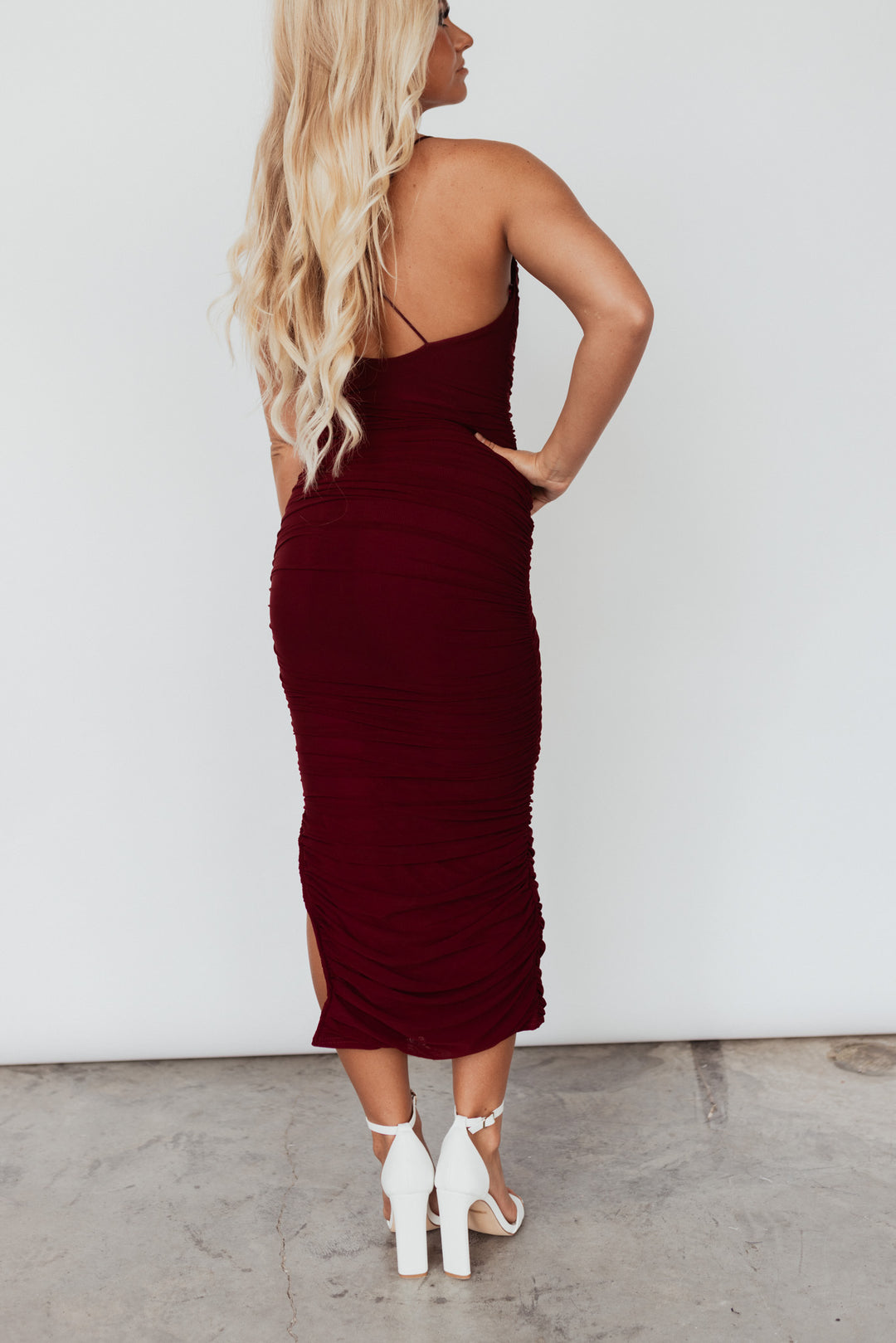 Porter Ruched Midi Dress (Wine)