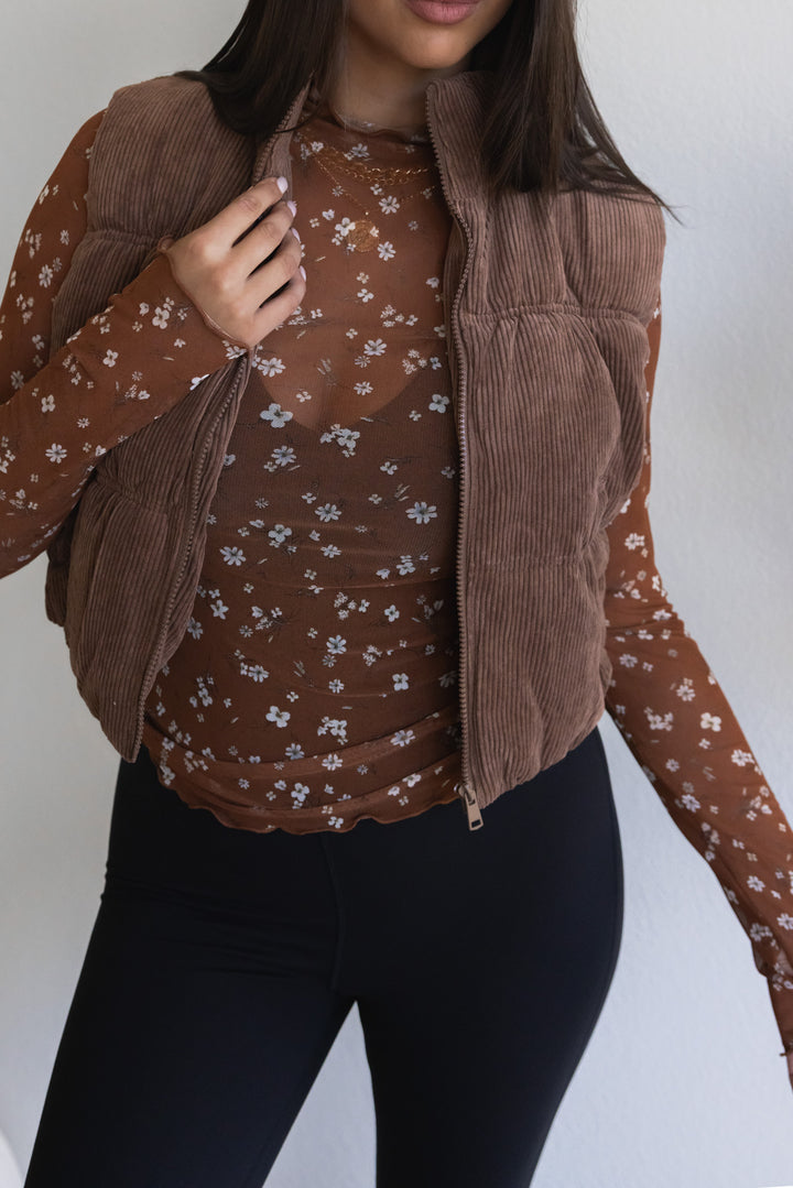 Toasted Marshmallow Corduroy Vest (Cocoa)