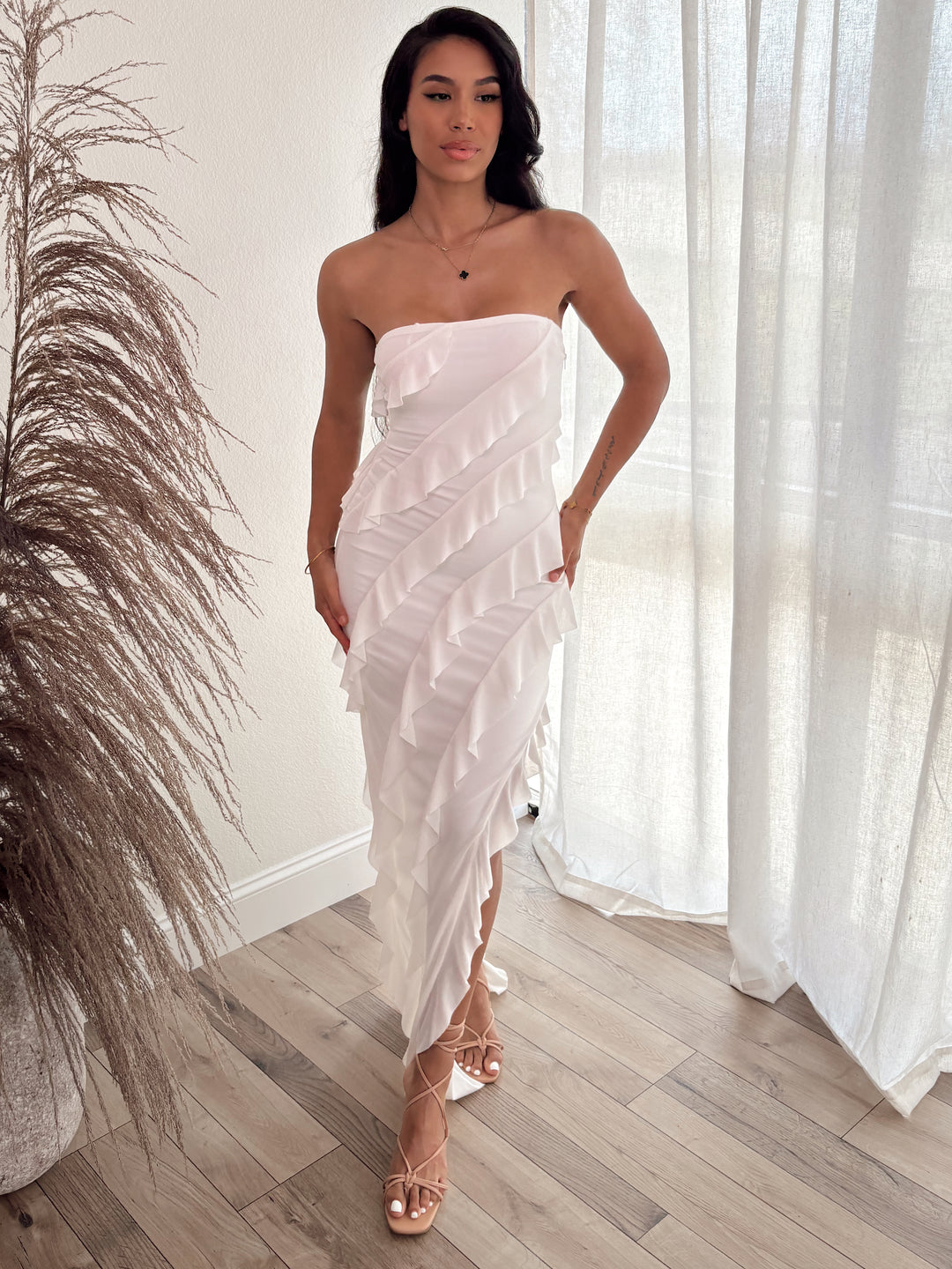 For The Frills Maxi Dress (White)