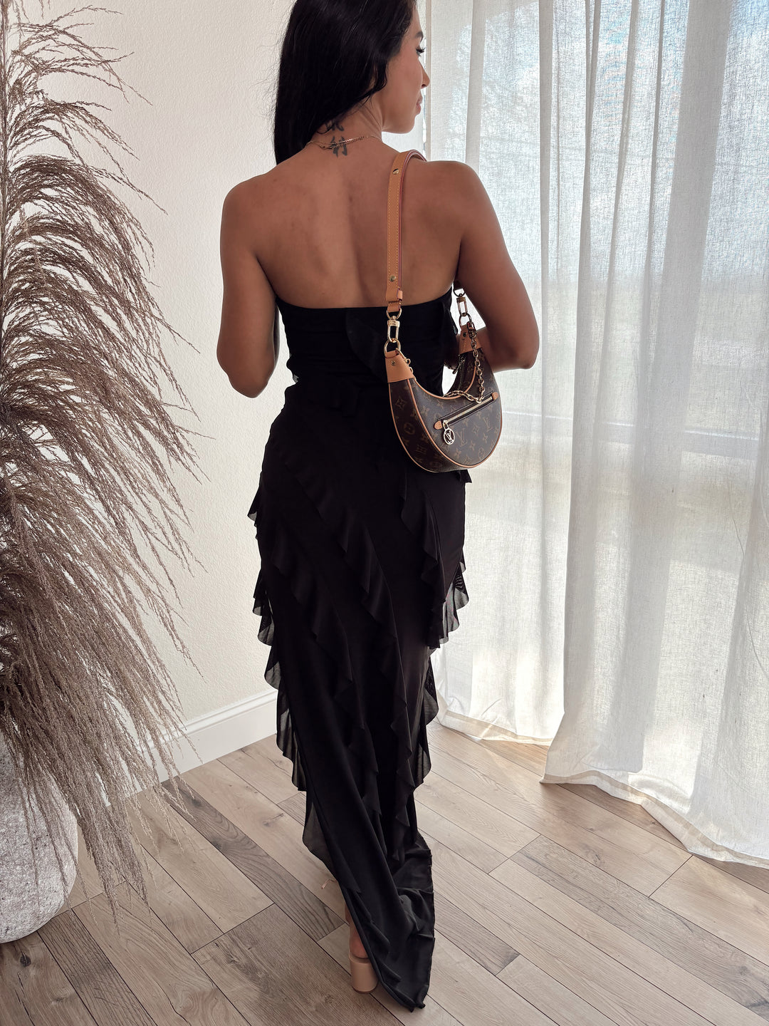 For The Frills Maxi Dress (Black)