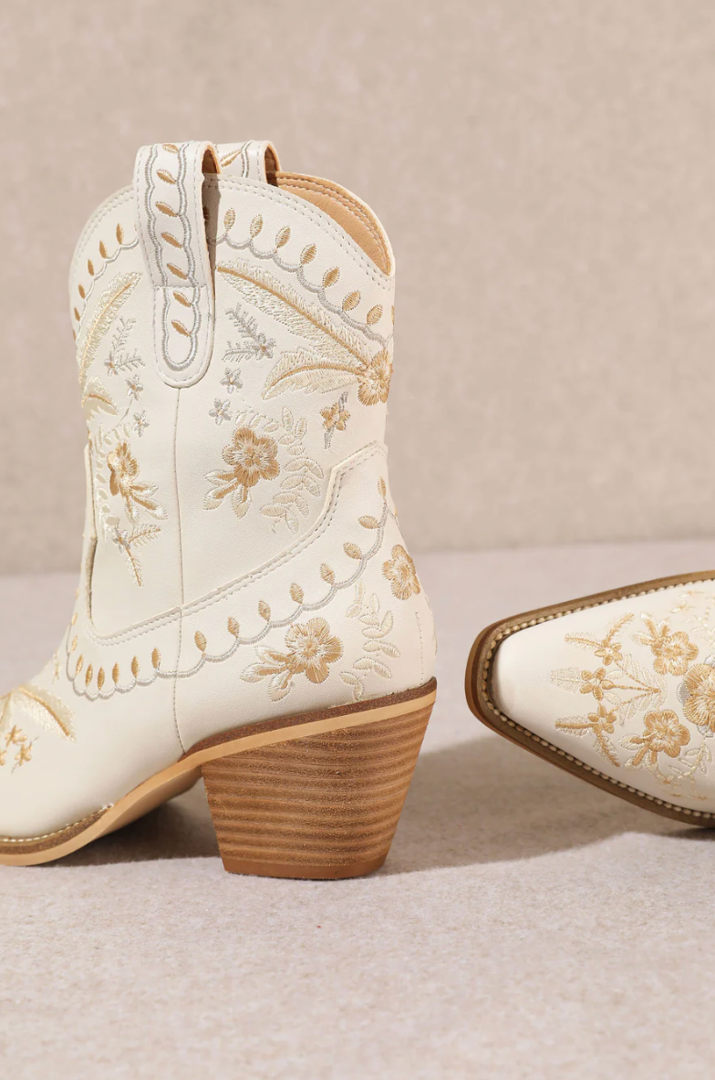 Corral Embroidered Cowboy Booties