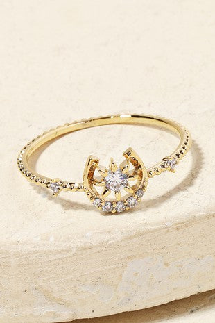 Delicate Rhinestone Flower Ring