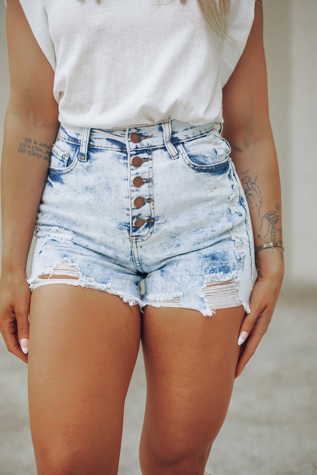 Sunny Days Distressed Shorts (Light Wash) FINAL SALE