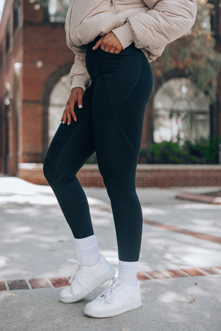 Level Up Premium Leggings (Black)