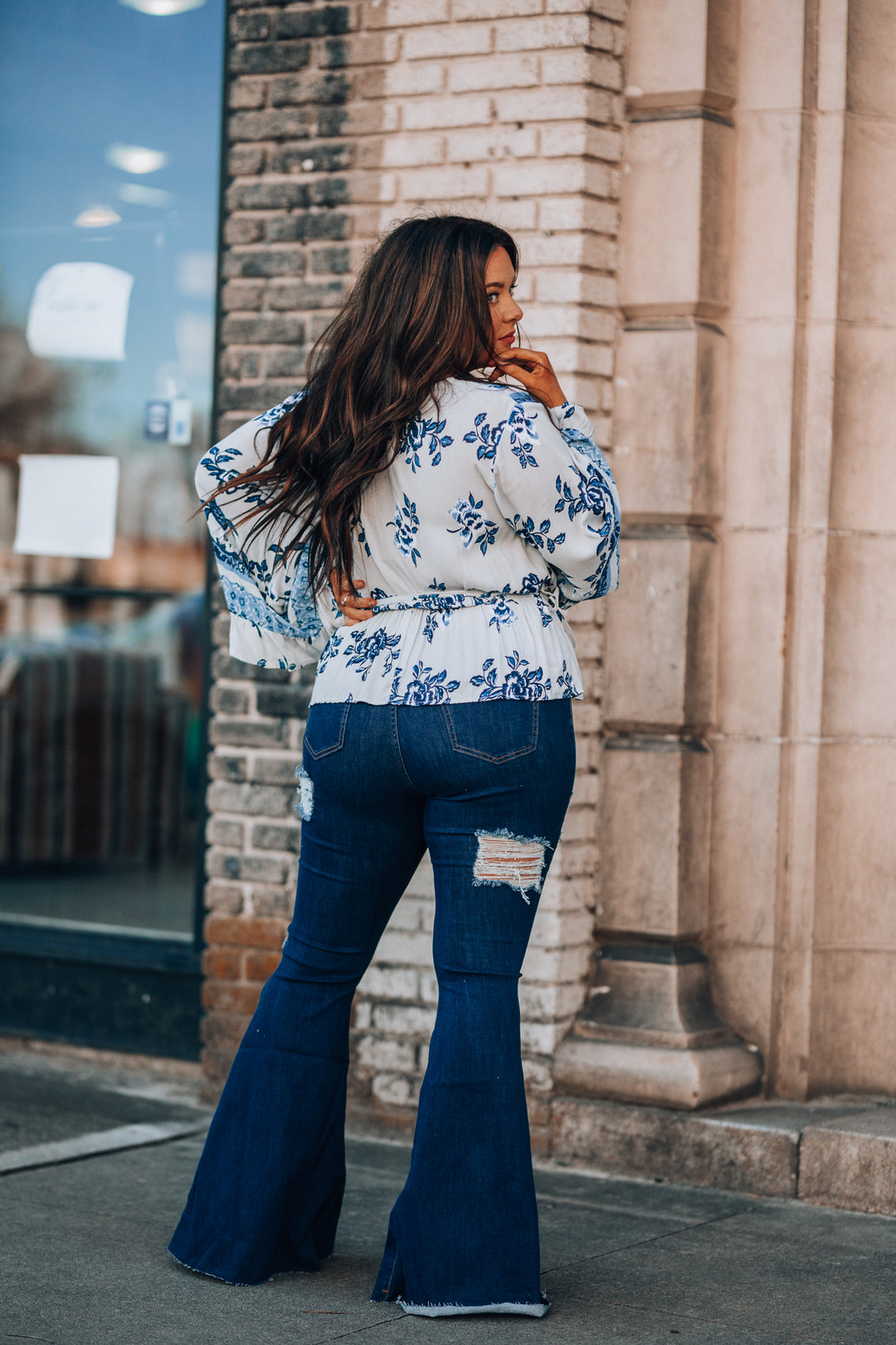 Leilani Floral Blouse (Curvy) FINAL SALE